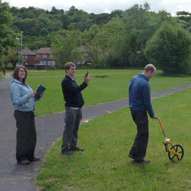 Image credit: Katherine Baldock Leeds team sampling a park