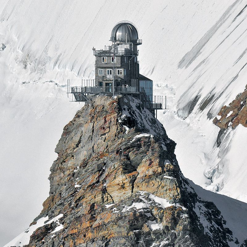 Image of Jungfraujoch station from nature news article