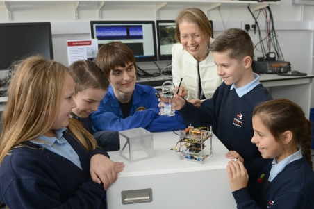 Tim Gregory (PhD Univ of bristol and finalist of BBC Astronauts), Dr Lucy Berthould and pupils from Bridgewater College Academy - Bartosz Godlewski and Relina Davey