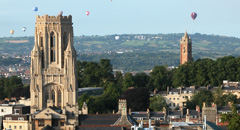 city of Bristol, with Wills Memorial Buidling in foreground