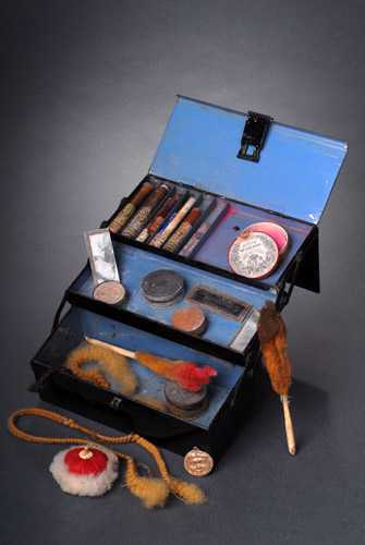 Make-up box