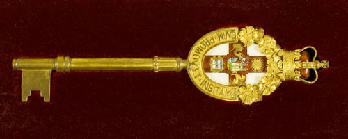 Queen's key