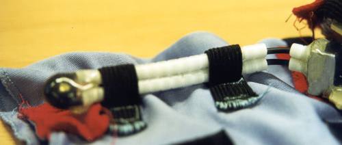 Close-up of the optical fibre bend sensor
