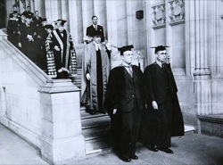 Churchill in The Wills Memorial Building