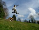 thumb_jump2.jpg