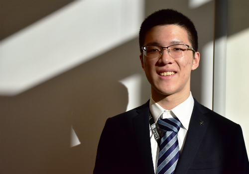 Yang alumnus