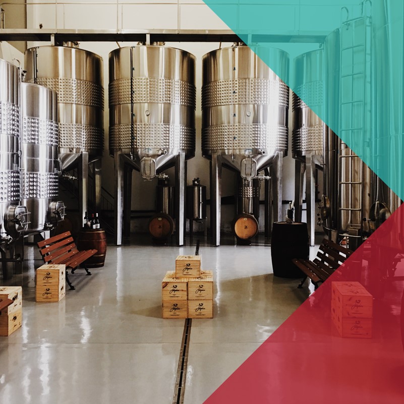 A photo of a large scale brewery