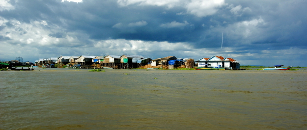Cambodia flood by Allie Caulfield (attribution required)