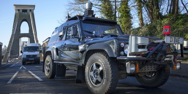 Venturer driverless car exiting Clifton suspension bridge
