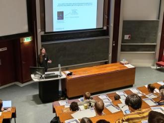 Presenter Kevin Wilkinson from the School of Physiology, Pharmacology and Neuroscience