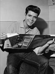Cliff Richard, The Globe Theatre, Stockton-on-Tees, England, April 18, 1964: 