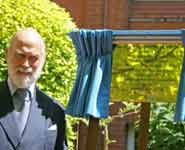 HRH Prince Michael of Kent unveiling the plaque