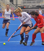 Georgie Twigg in action for the GB ladies hockey team