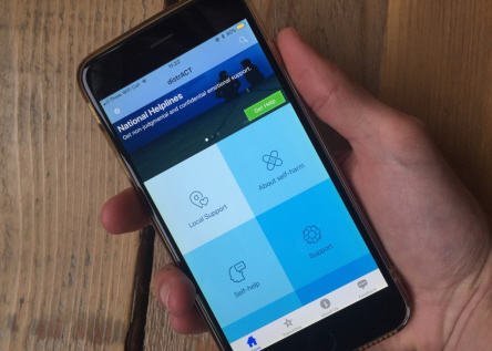 Image of the DistrACT app