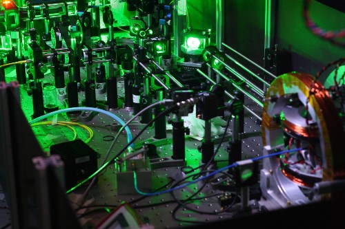 April: Quantum machine-learning algorithm | News and features | University  of Bristol