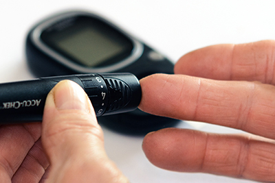 Weight loss intervention in people with type 2 diabetes influences cancer-associated proteins