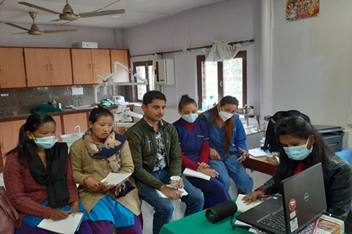 Training to Nepalese healthcare providers