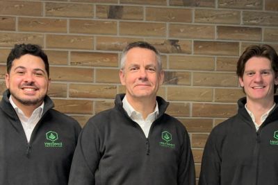 Head shot of the founders of HexSeed