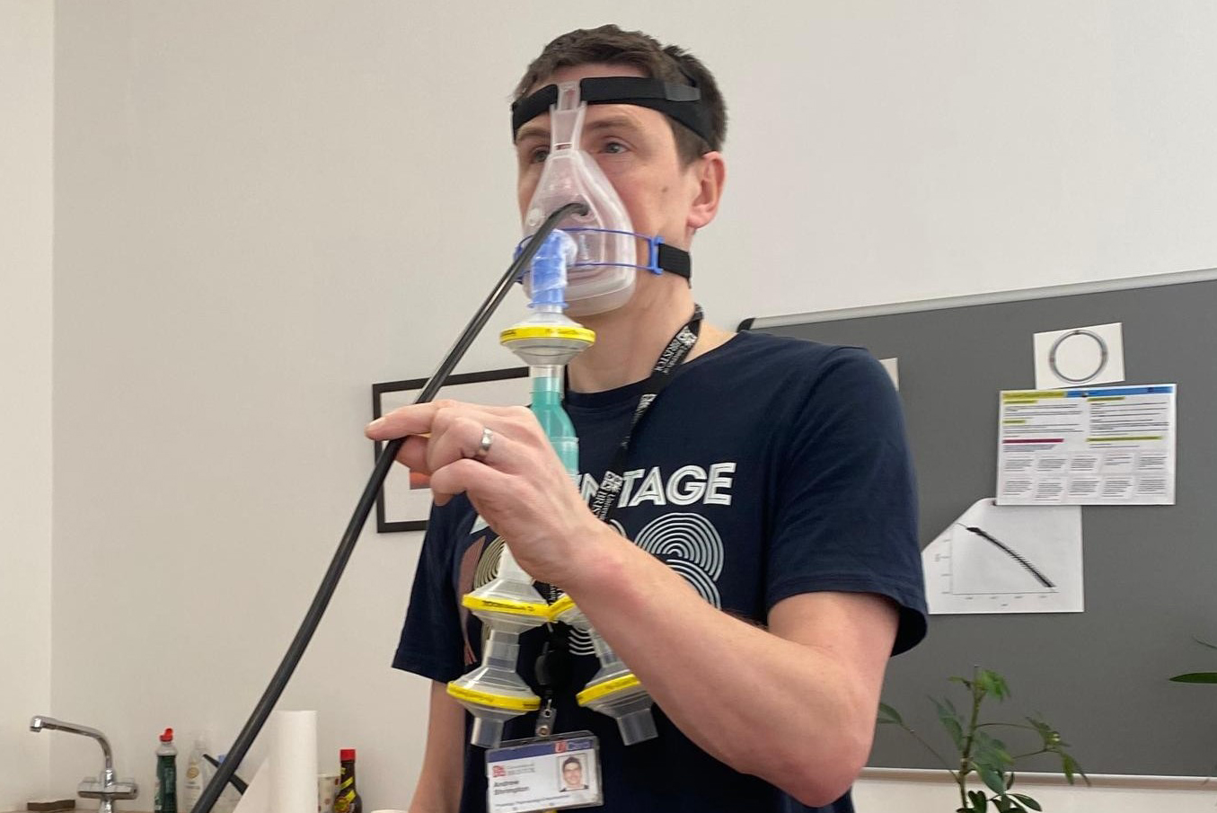 A person demonstrating the PLUME device