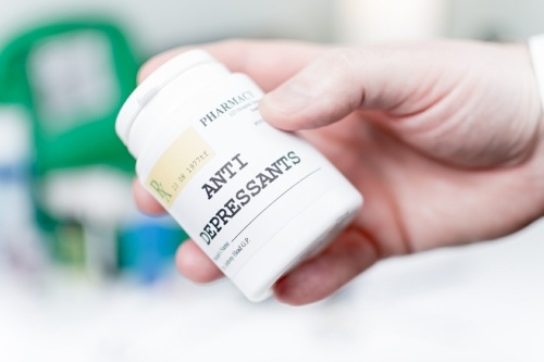 Generic image of antidepressants in a tub