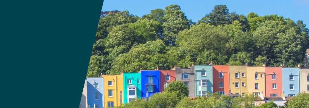 A banner showing Bristol houses. 