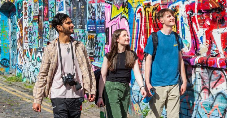 Social Media Photoshoot 2022 - Students in the city